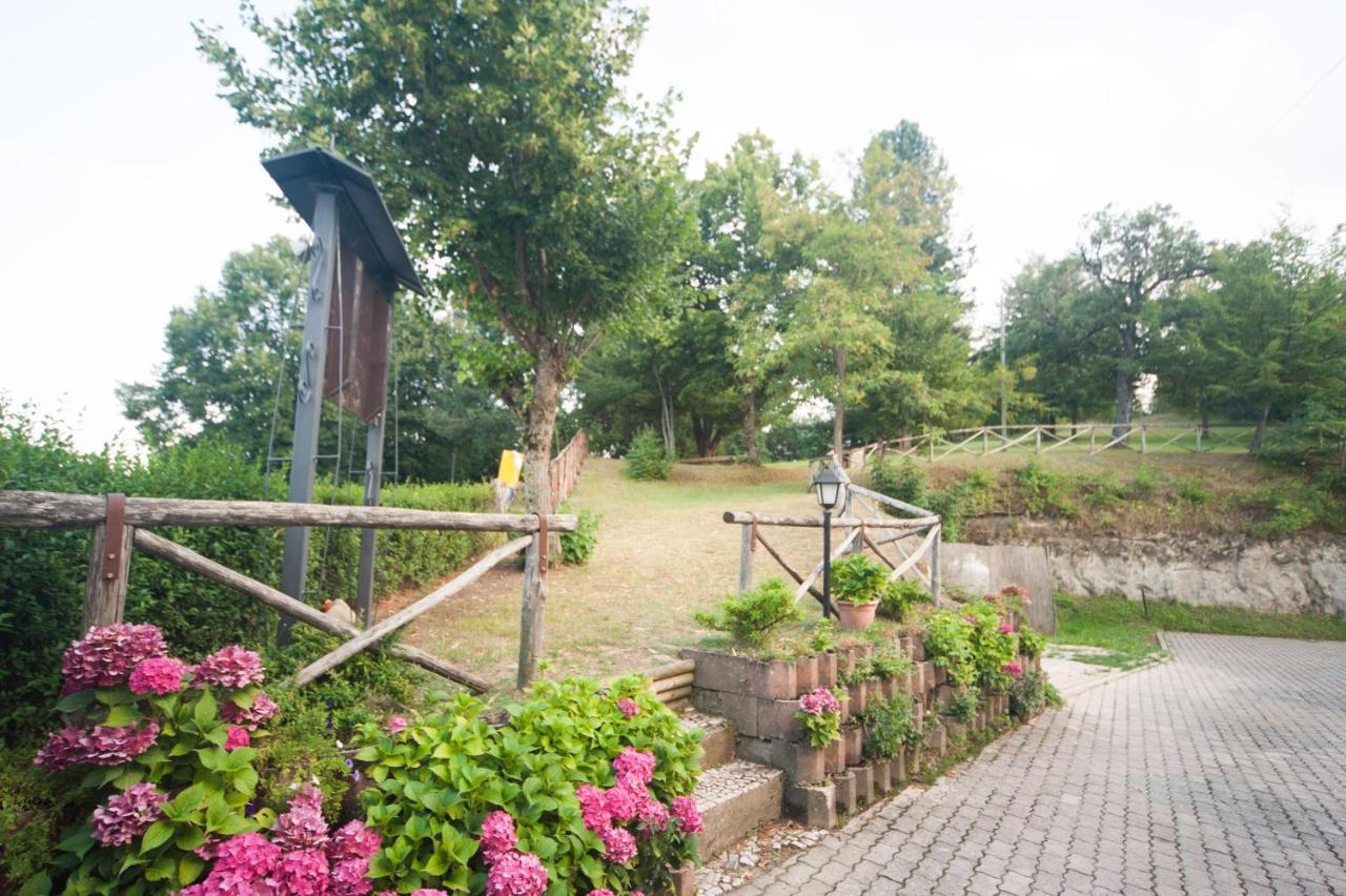 Bed and Breakfast Il Castagno Монтемонако Екстер'єр фото